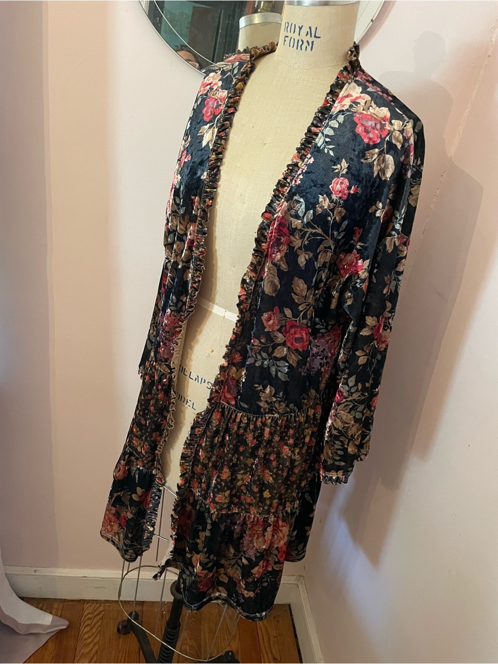 easel Navy Floral Ruffle-Trim Open Cardigan